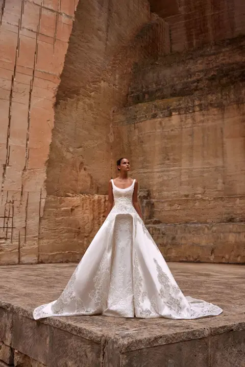 Henriette wedding dress by Milla Nova, mermaid, mikado