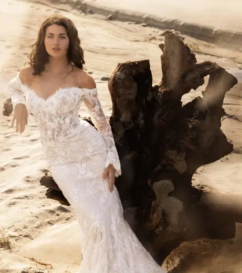 Donattella wedding dress by Amo & Luv, mermaid, lace