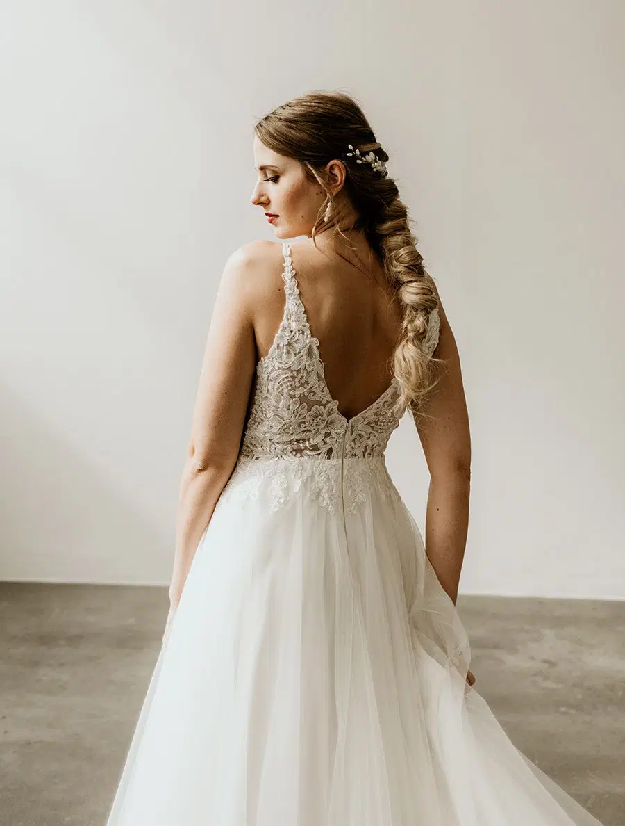 HAZEL IVORY by Esther Hofmann - view 9 of 9