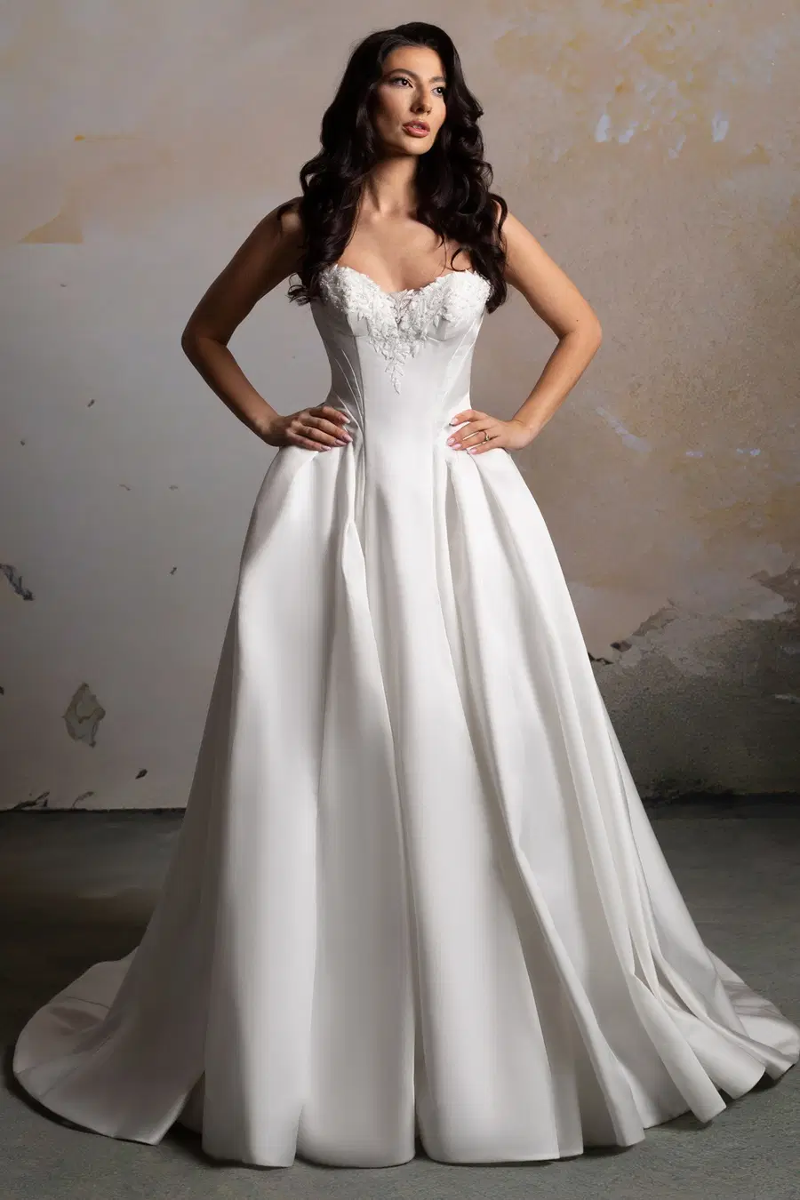 Bree by Donna Salado Bridal: Ball Gown silhouette, sweetheart neckline, sleeveless, satin