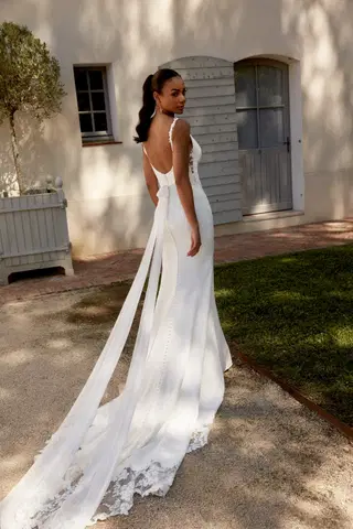44594 by Sincerity Bridal - view 4 of 5