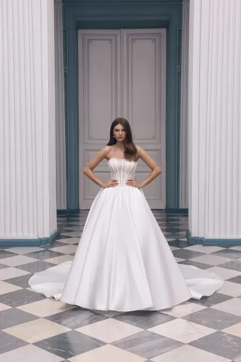 Maria wedding dress by Carfelli, ball gown, lace