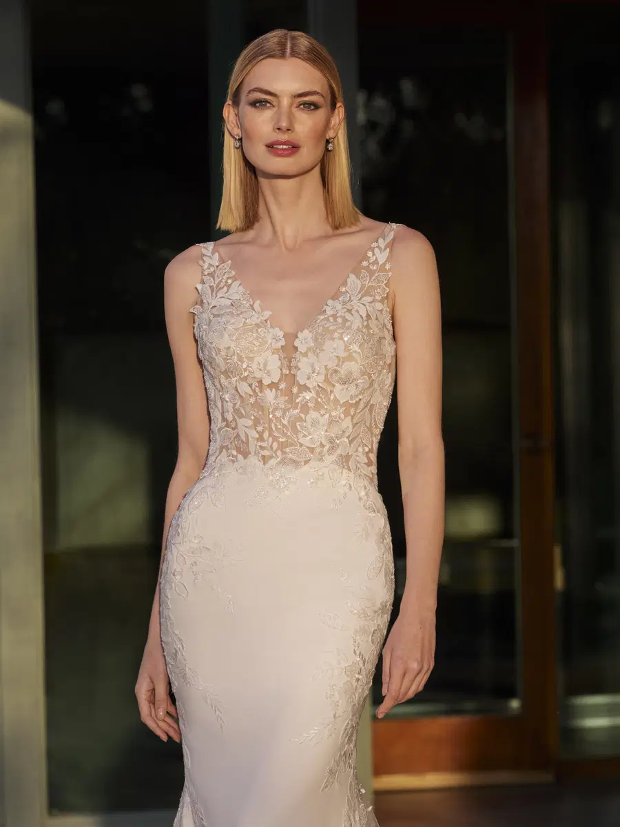 ARAD by Pronovias - view 3 of 3