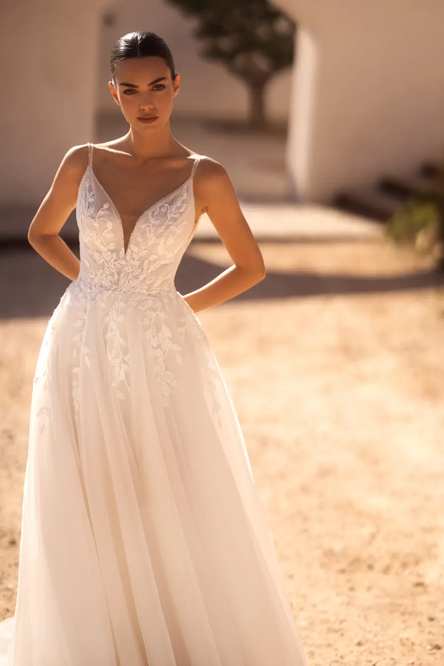 E-5509 by Elizabeth Passion - view 2 of 6