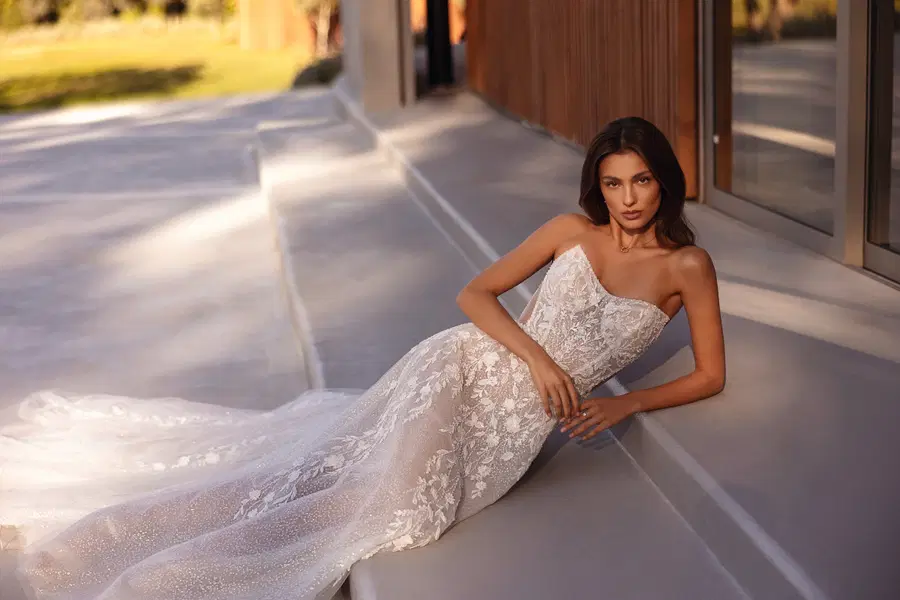 1501 by Demetrios - view 3 of 3