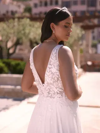 Milon c by Bianco Evento - view 4 of 4