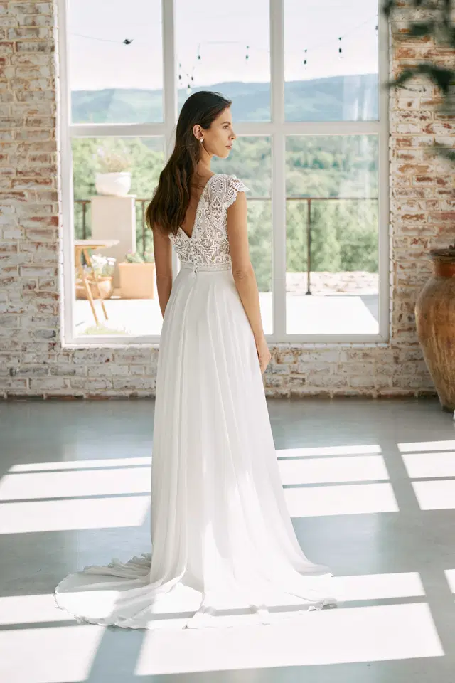 E-5044T by Elizabeth Passion - view 3 of 3