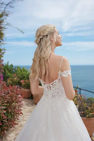 MGB60 by Miss Beautiful Bride - view 4 of 4