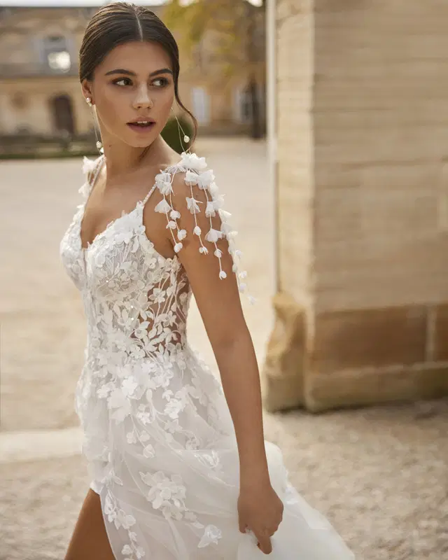 Vals by Rosa Clara - view 2 of 4