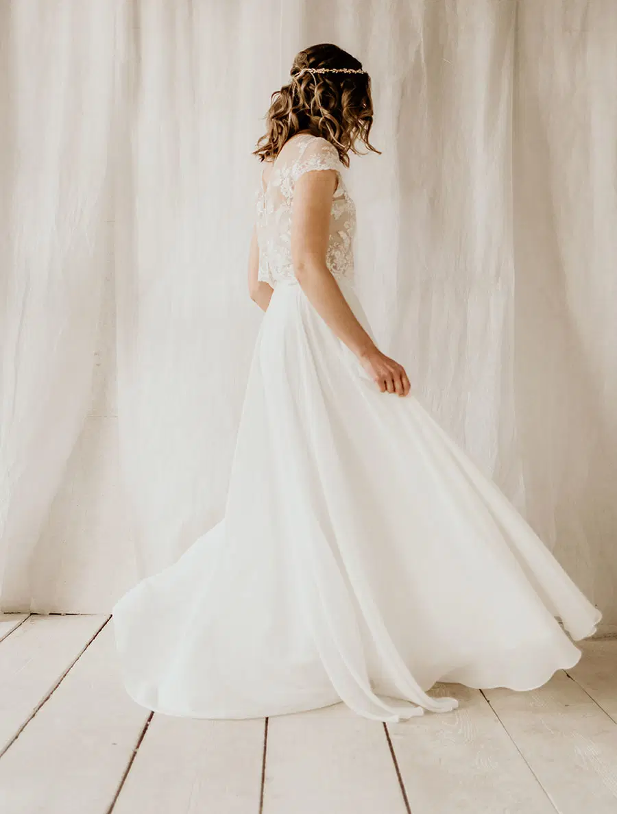 LOU by Esther Hofmann - view 6 of 9