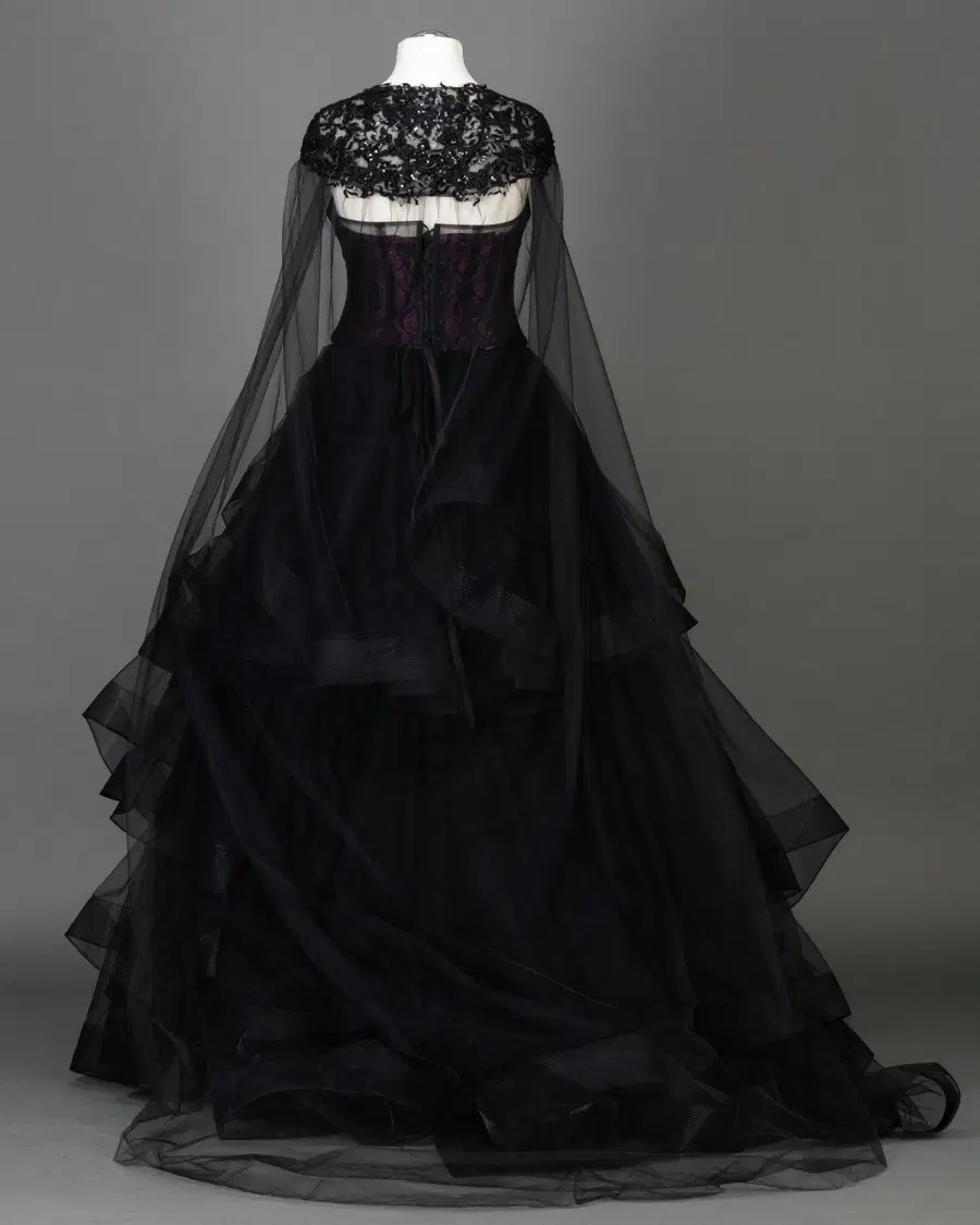 Black Pink Volon von DarkDreamCouture - Ansicht 2 von 3