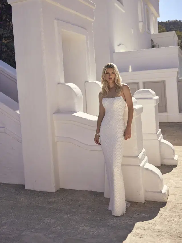 Lucienne von Modeca Bridal: Trompete, Gerader Ausschnitt, Ärmellos
