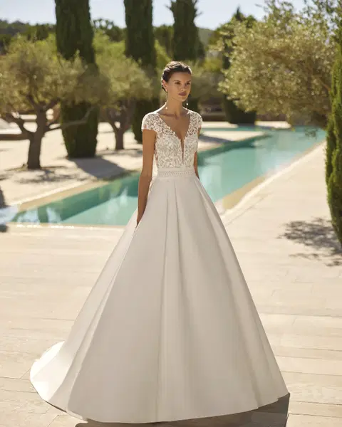 Sofia wedding dress by Adriana Alier, ball gown, satin