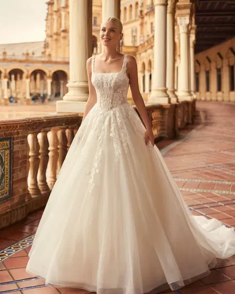 Keizan Brautkleid von Aire Barcelona, A-Linie, Tüll
