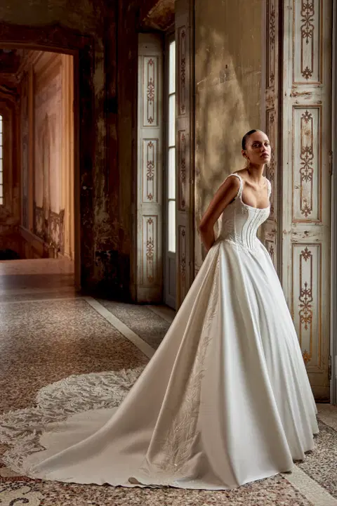 Keegan wedding dress by Justin Alexander, ball gown, mikado