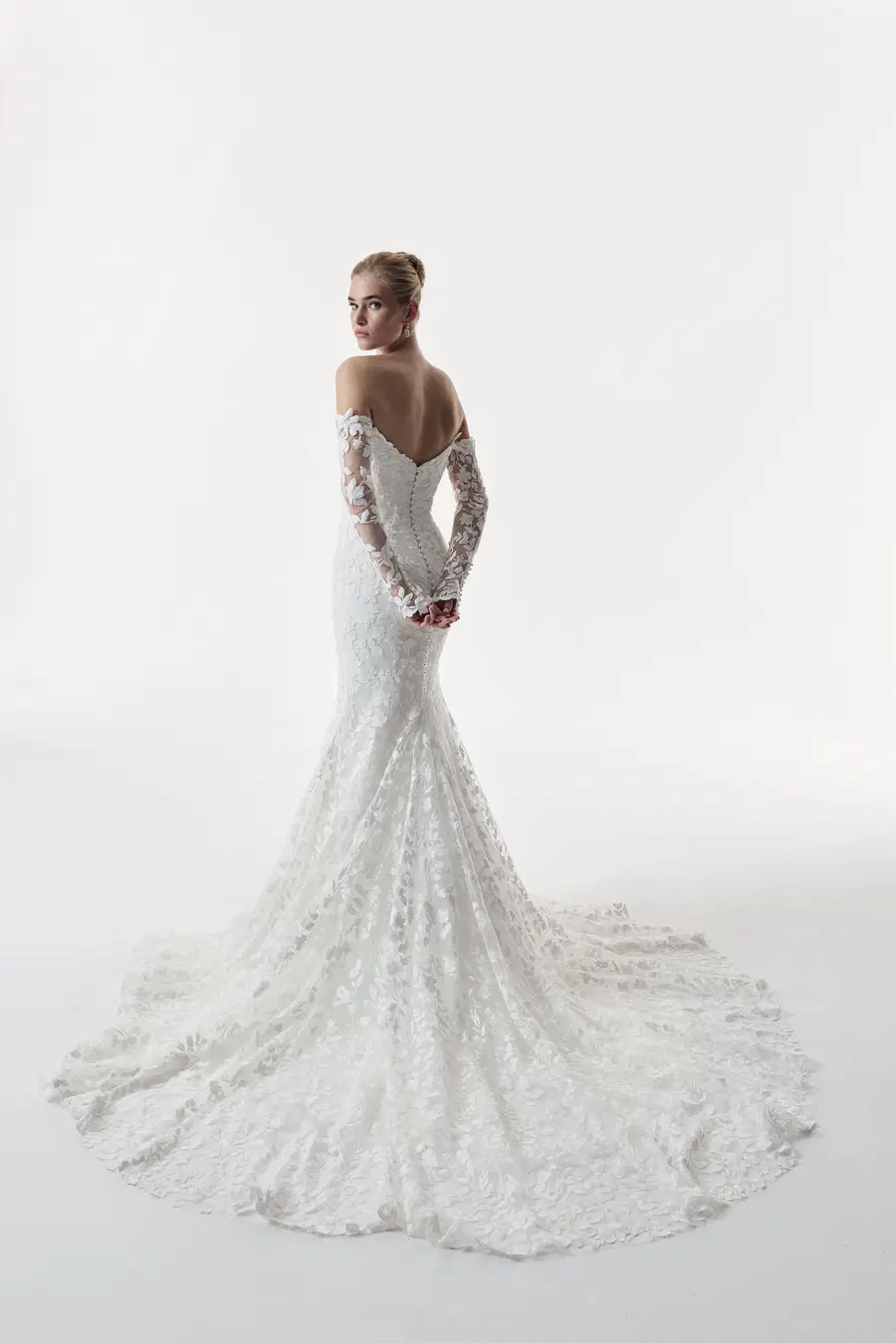 Evelyn by Josephine Scott - view 7 of 7
