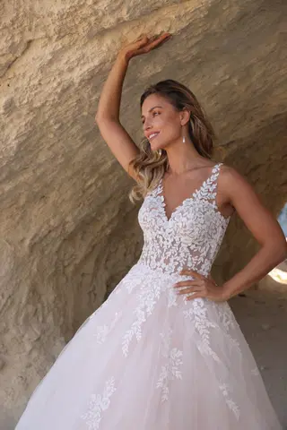 Aida by Azuree Bridal - view 3 of 5