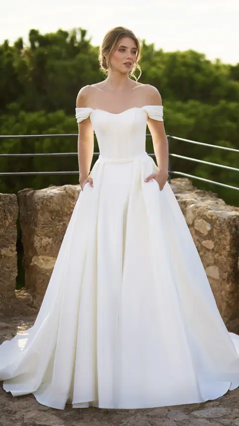 Trés Chic Collection 26226 wedding dress by Très Chic, A-line, mikado