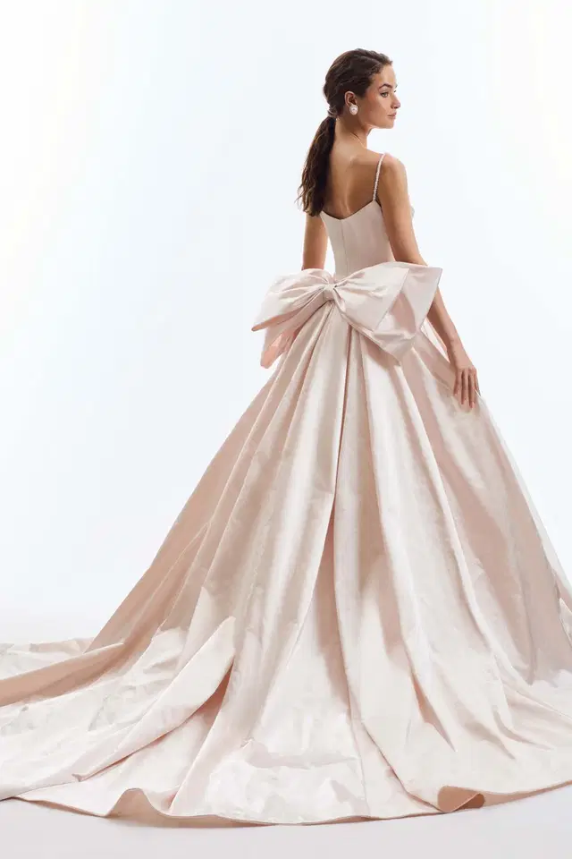 AM74 by Demetrios - view 3 of 3