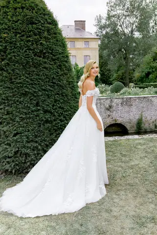 44520 by Sincerity Bridal - view 7 of 7