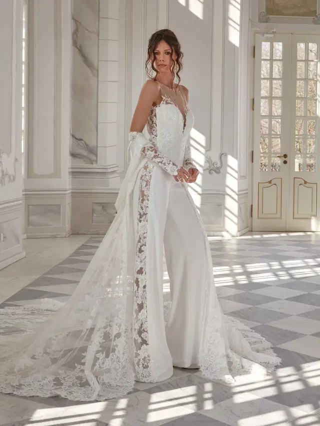Nelly by Vanilla Sposa - view 2 of 3