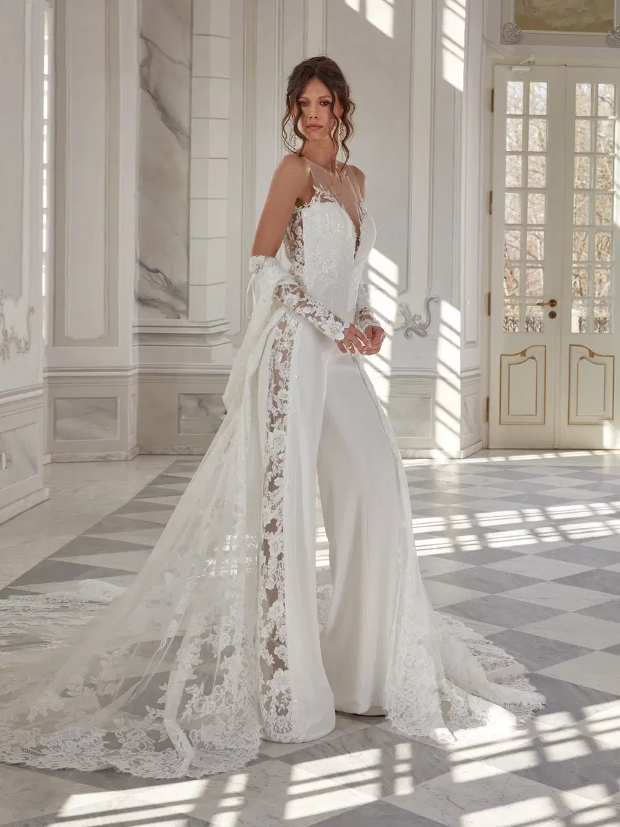 Nelly by Vanilla Sposa - view 2 of 3