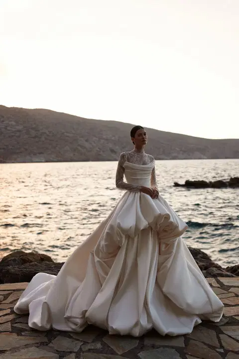 Arabela wedding dress by Milla Nova, princess, mikado