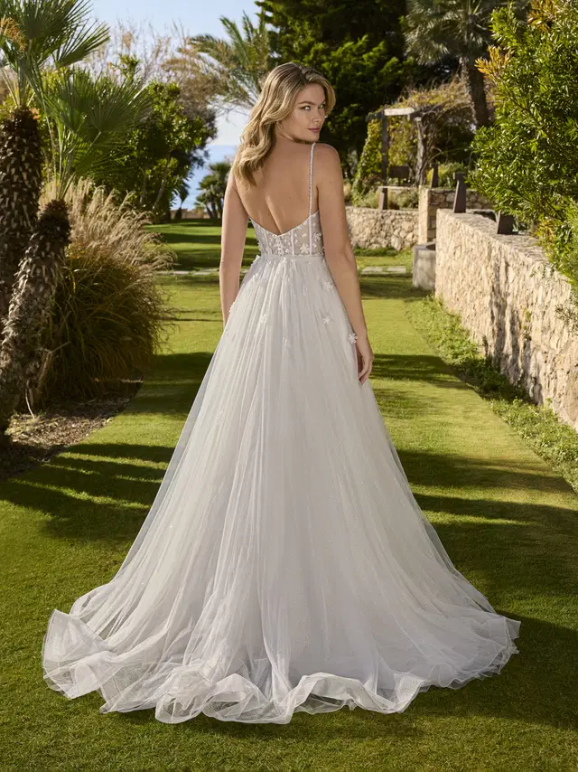 BRUNIA by Ladybird - view 2 of 3