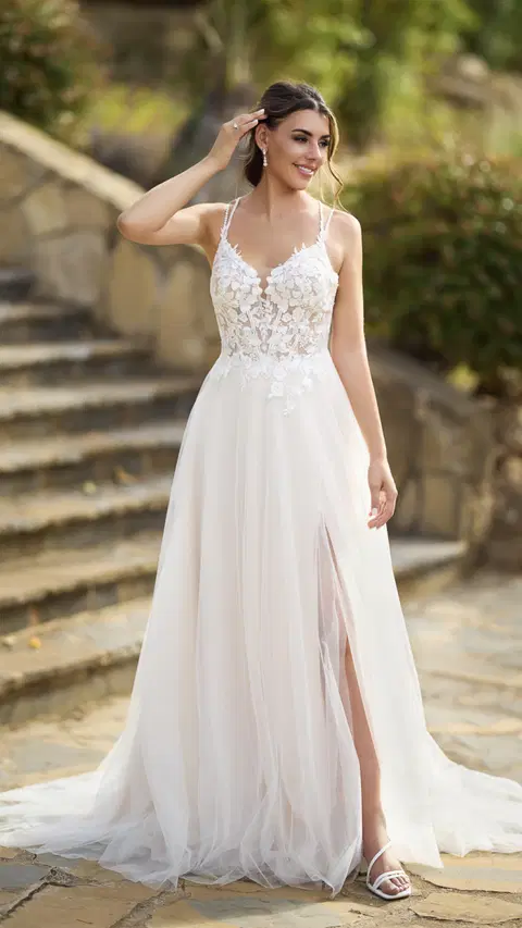 Avec Amour 26610 wedding dress by Avec Amour by Très Chic, A-line, tulle