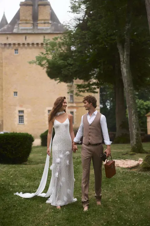 Solene wedding dress by Anne Mariée, straight, lace