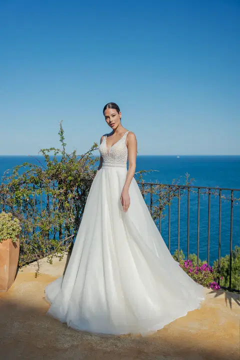 Style MGB134 wedding dress by Miss Beautiful Bride, ball gown, tulle