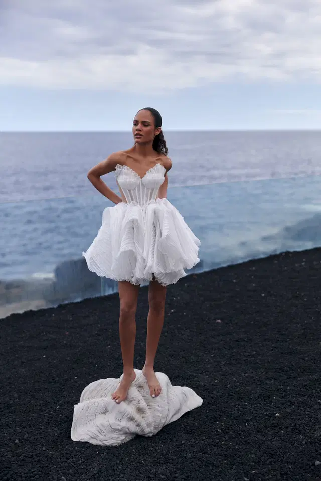 Coral Echo by Liretta: Ball Gown silhouette, organza
