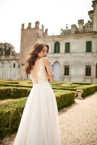 E-5215 by Elizabeth Passion - view 6 of 7