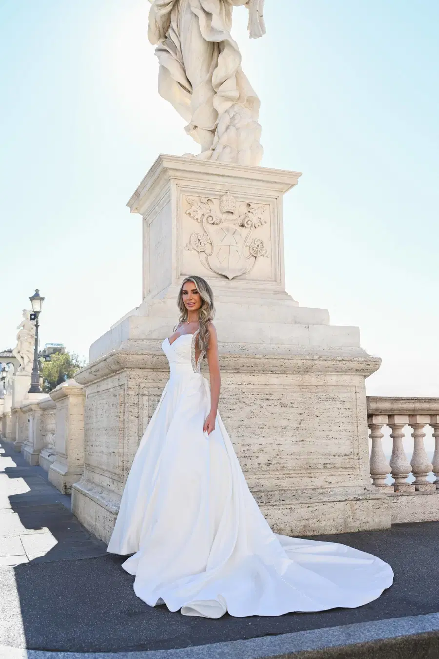 Millefoglie by Dando London: Ball Gown silhouette, sweetheart neckline, sleeveless, mikado