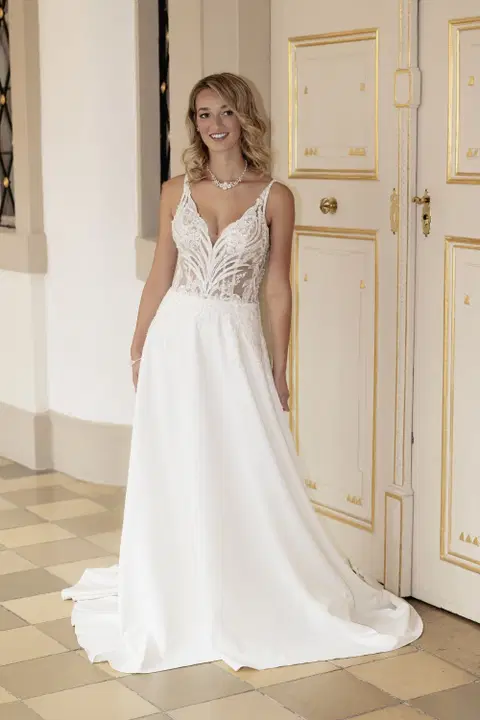 Constance wedding dress by Amo & Luv, A-line, lace