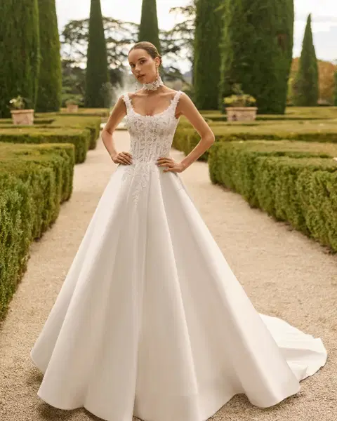 Xixon Brautkleid von Aire Barcelona, Ballkleid, Mikado