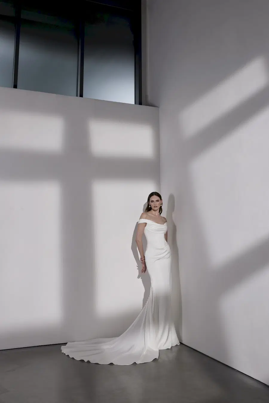 Bailey by Avenue by Josephine Scott - view 2 of 4