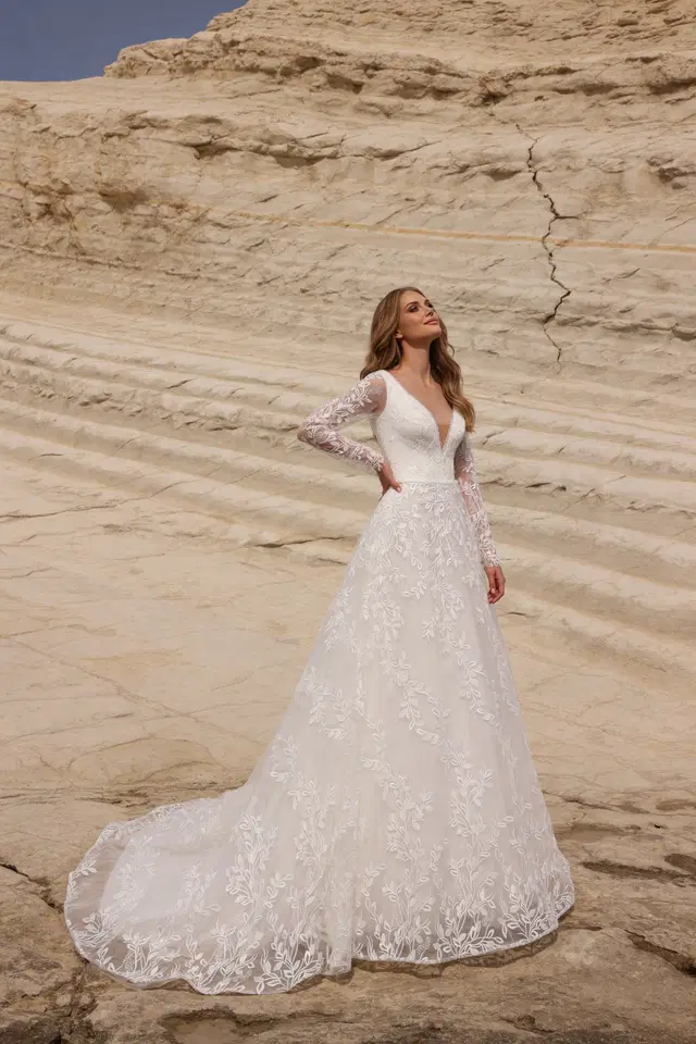 G0010 Italia by Galvan Sposa: A-Line silhouette, V-neck neckline, long sleeves, lace