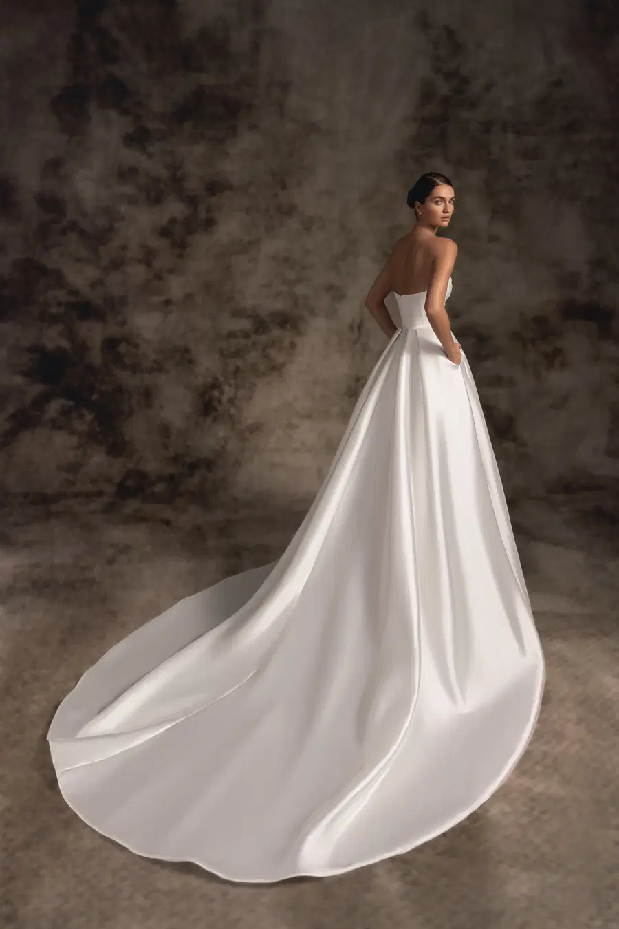 Devi by Wona Concept - view 3 of 3