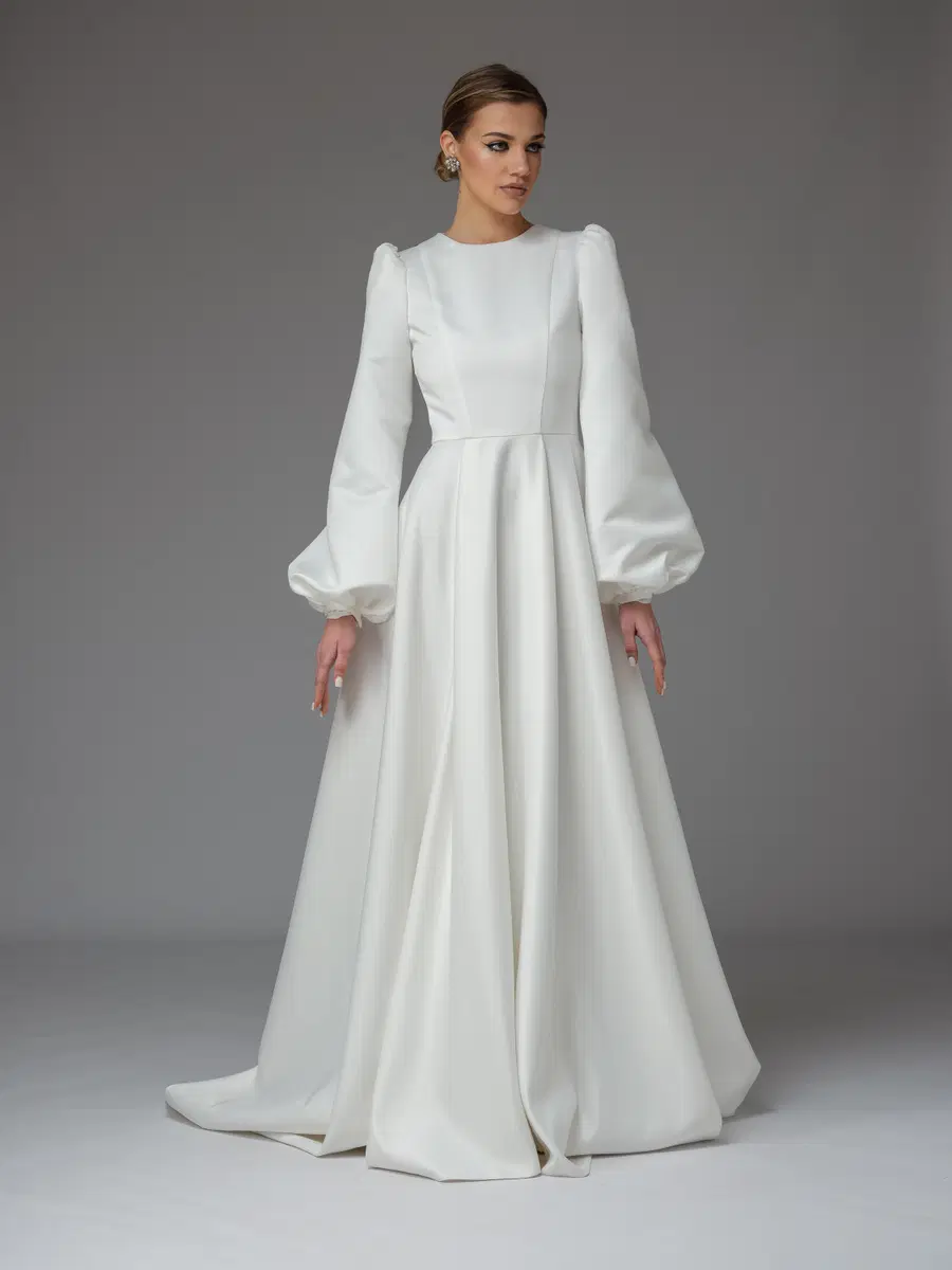 Canna by Katya Katya London: A-Line silhouette, scoop neckline, long sleeves, mikado