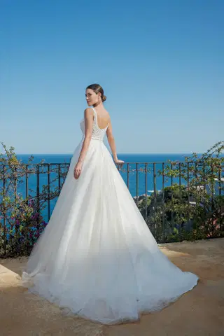 MGB134 by Miss Beautiful Bride - view 3 of 4