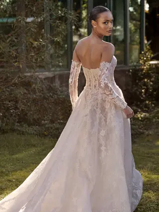 DABRI by Pronovias - view 3 of 4