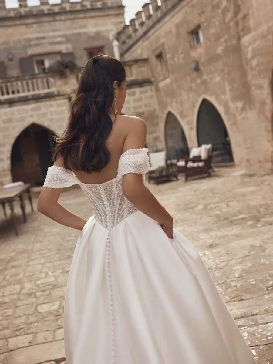 Melindra von Modeca Bridal - Ansicht 4 von 5