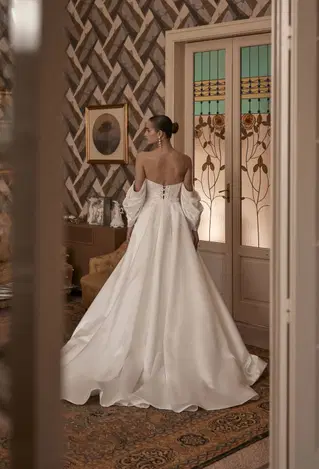 Euphemia 25-004 by Ricca Sposa Atelier - view 2 of 8