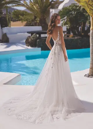 Eternity by Enzoani - view 3 of 6