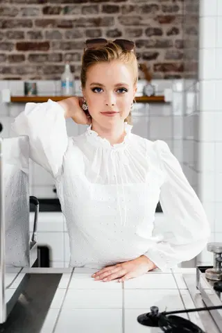 Irmi by KUESS die BRAUT - view 6 of 6