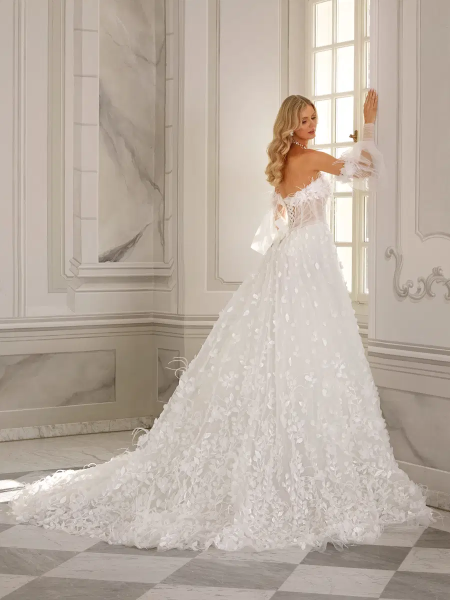 Nella by Vanilla Sposa - view 2 of 2
