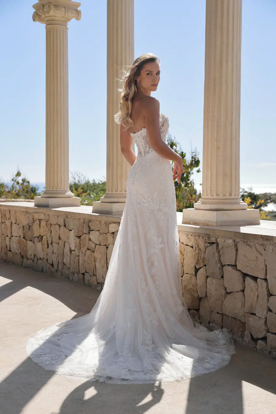 Alouise by Azuree Bridal - view 4 of 7