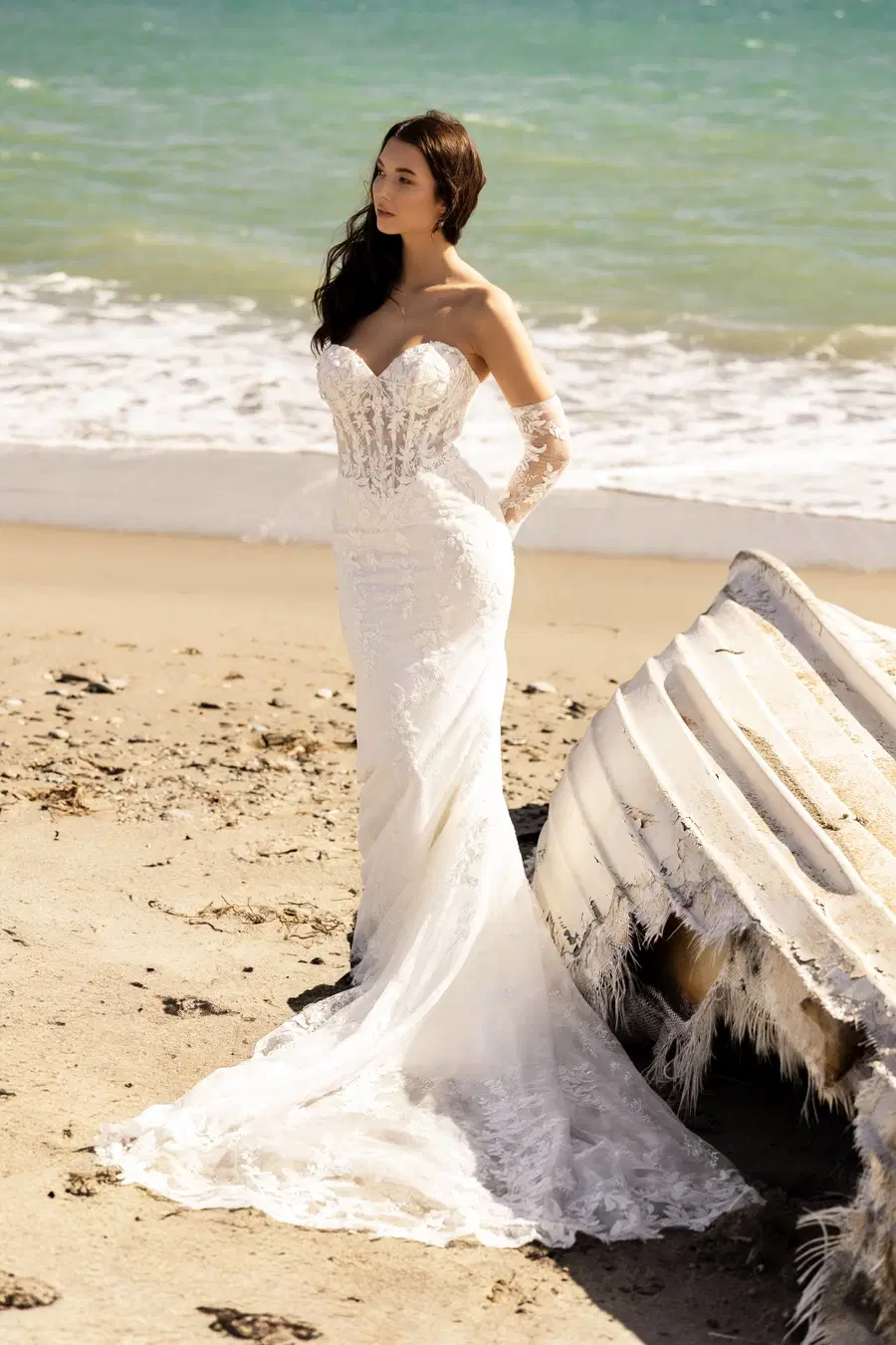 Dolores by Amo & Luv: Mermaid silhouette, sweetheart neckline, long sleeves, lace