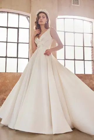 Eloise by Josephine Scott - view 6 of 11